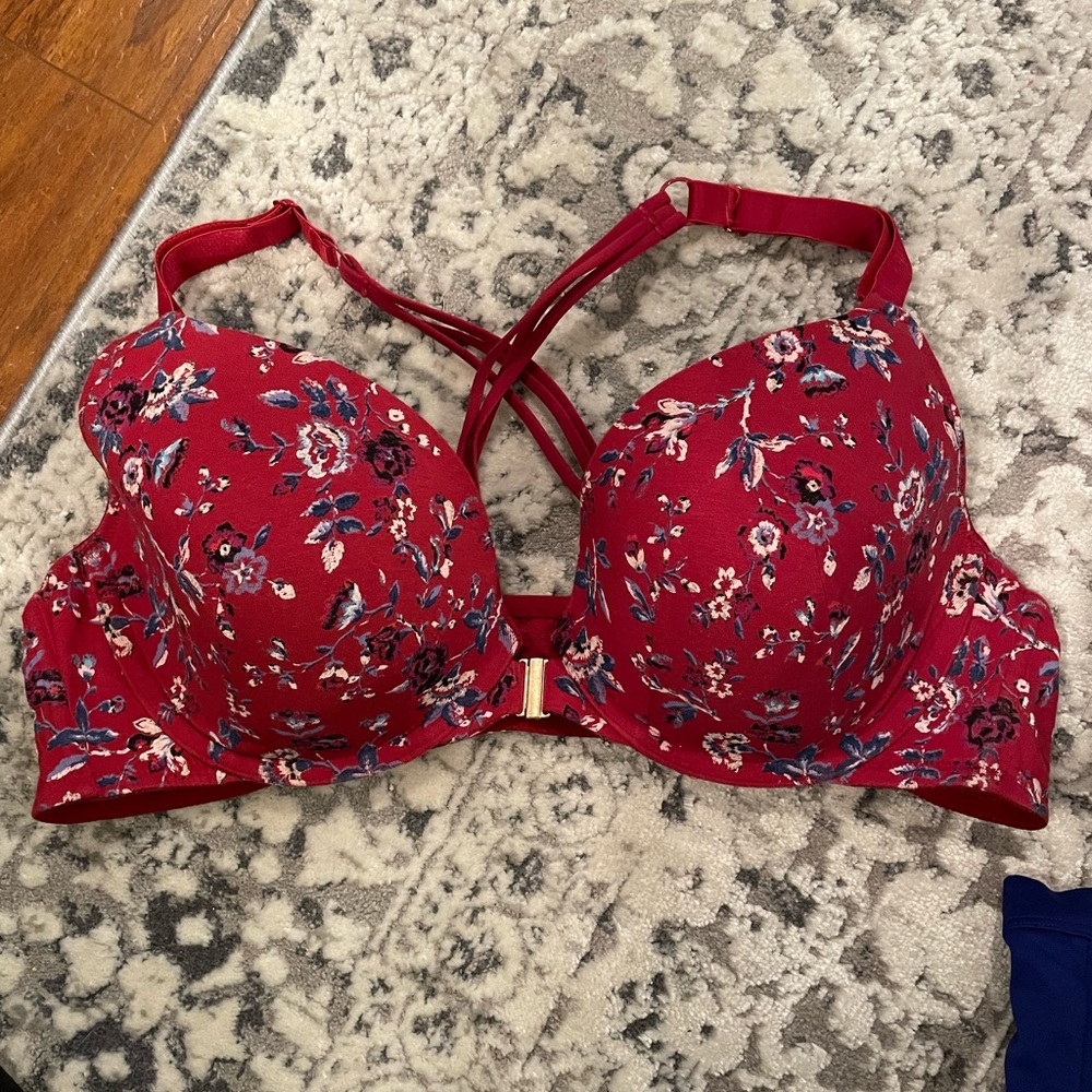 Red front clasp racer back bra